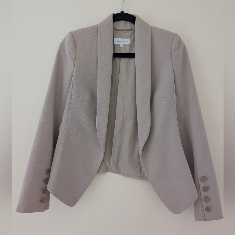 🩶Patrizia Pepe Beige Shawl Collar Blazer – IT 40 / US 4